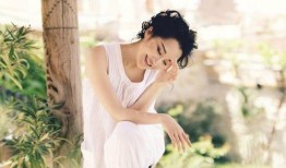 许晴爆料身材视频播放网站,揭秘热门播放网站背后的秘密